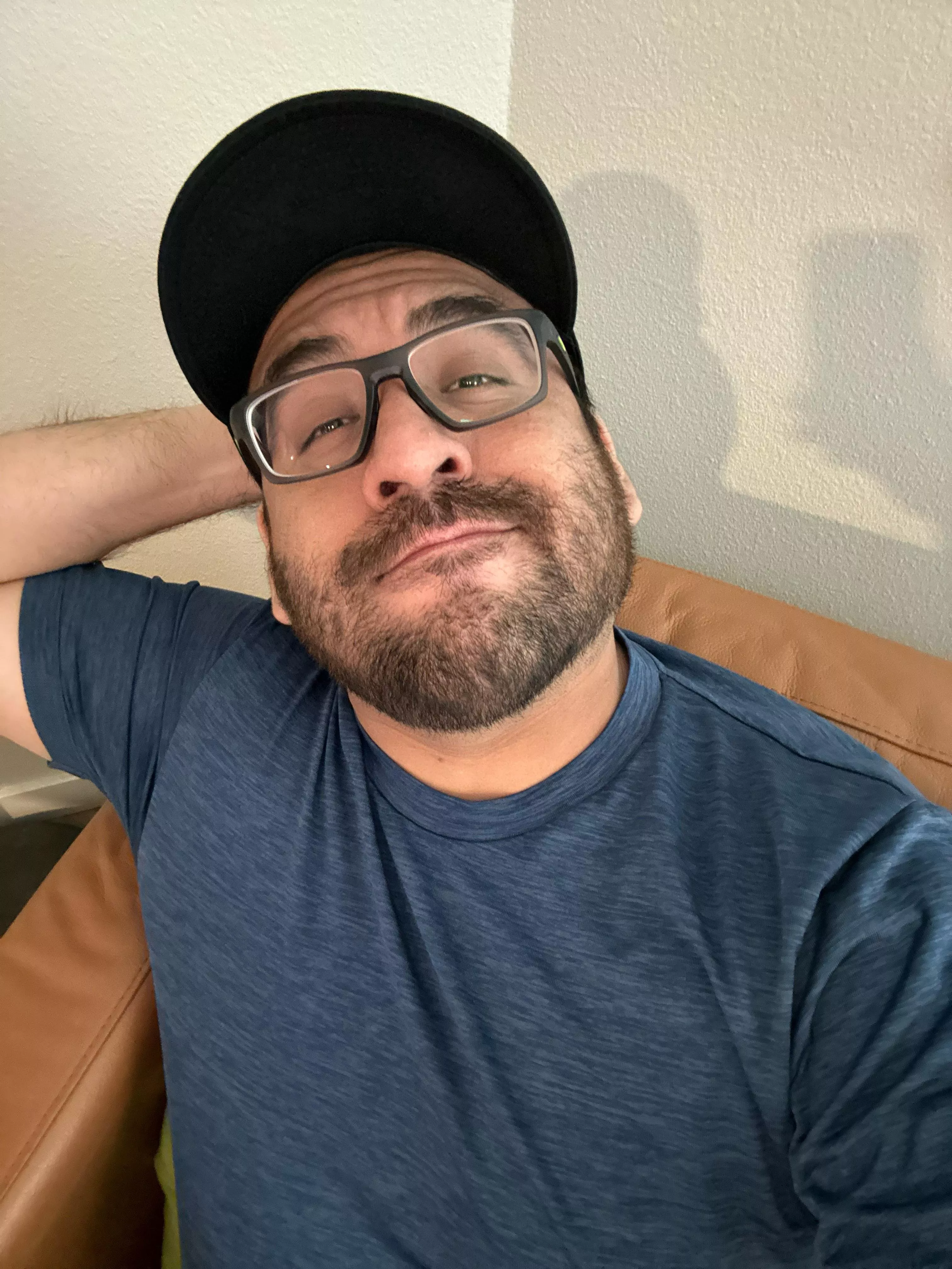 It's a hat kinda day 🧢. How's your day going? dms open 😉