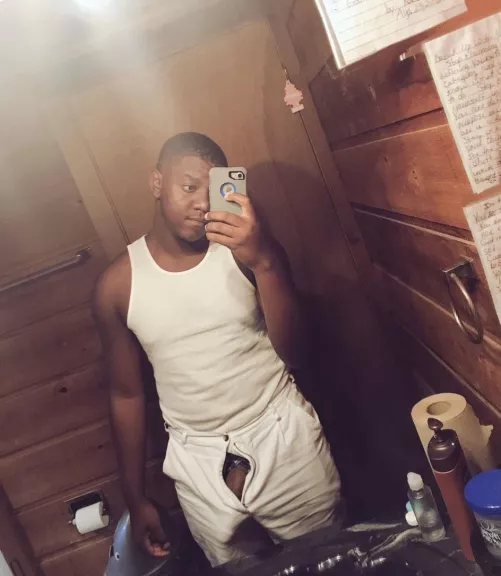 It’s not gay if you peek bro