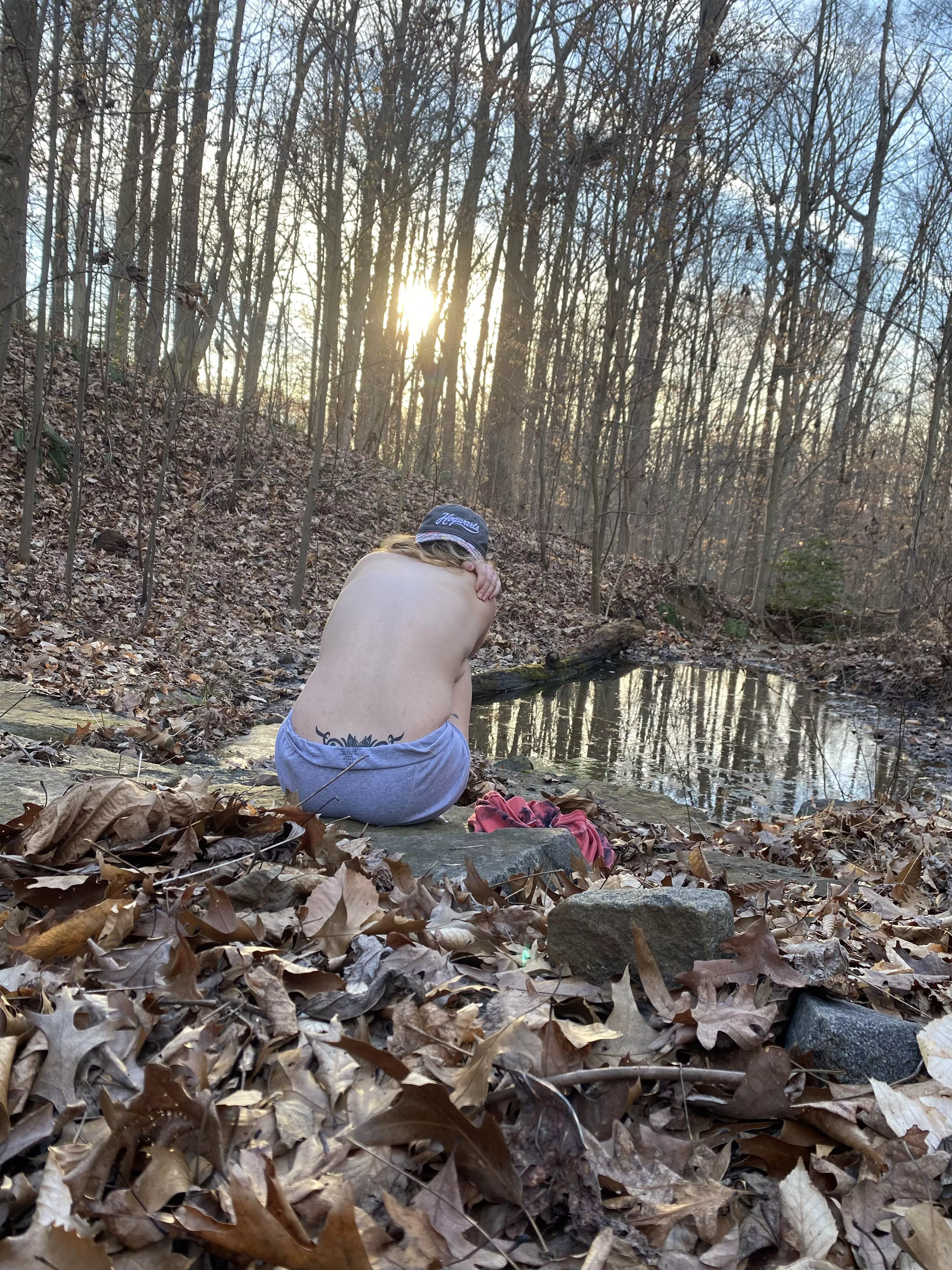 Let’s go on a hike and look at the sun 19f