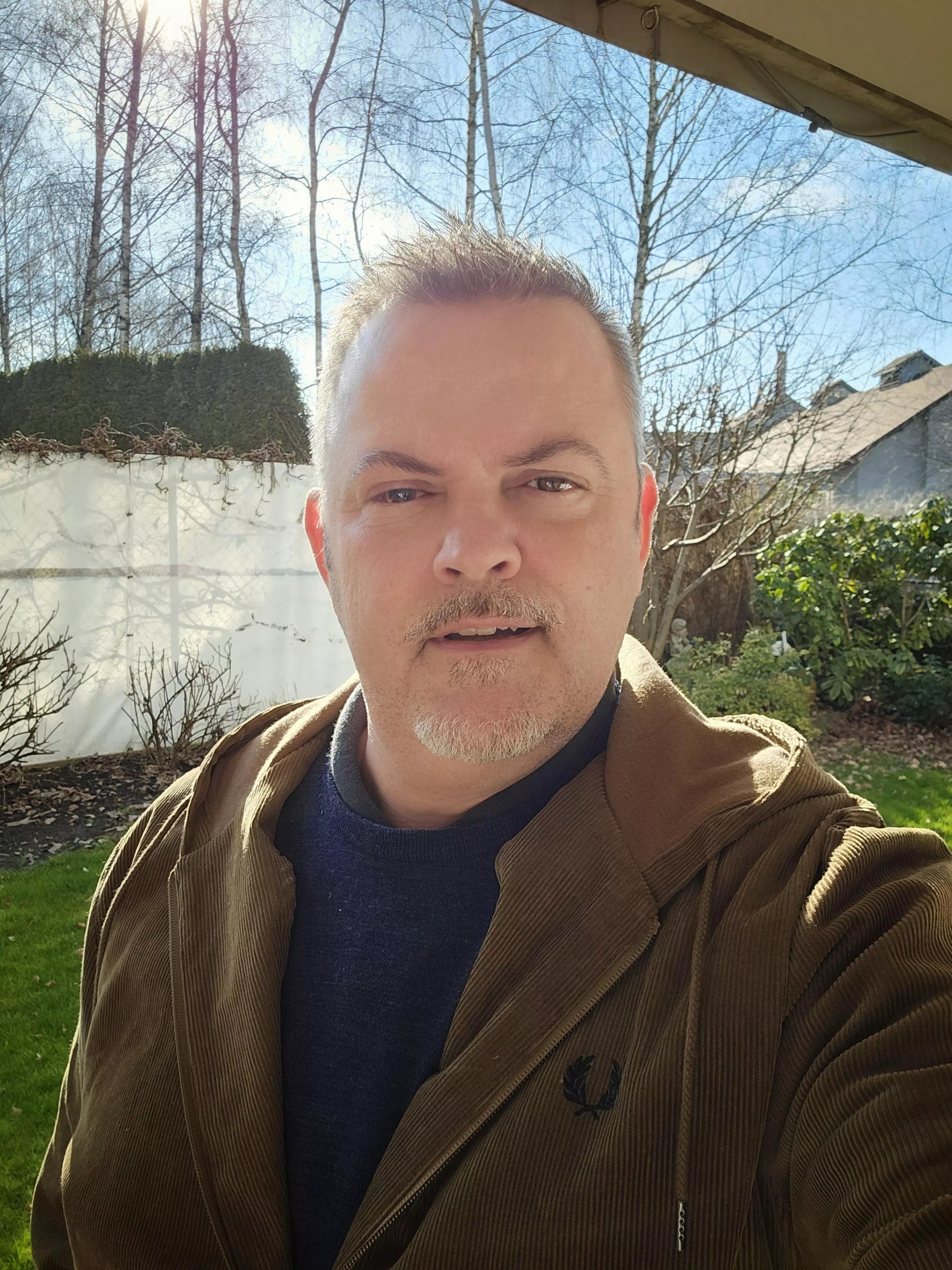 My eye is slowly getting better🙂