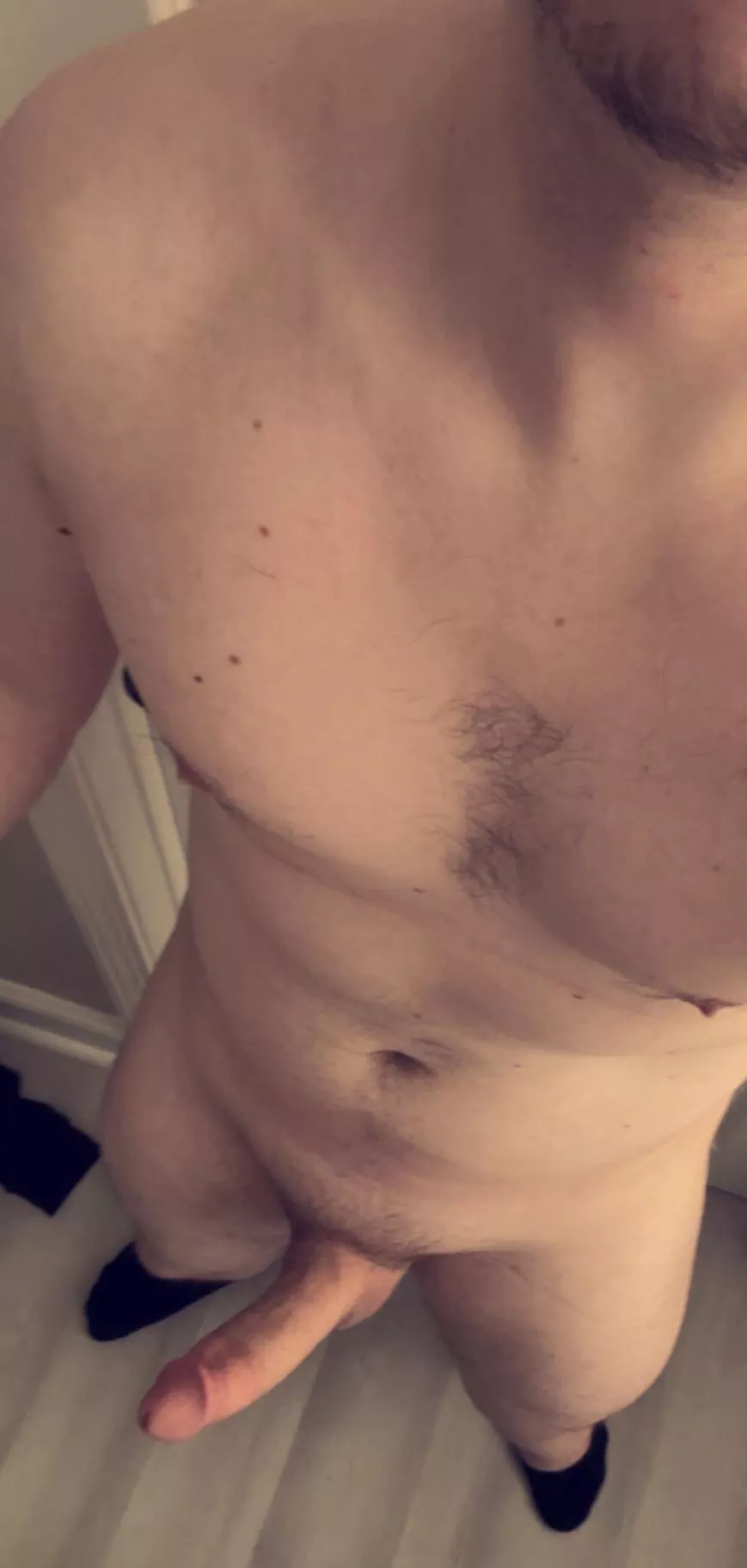 Need a gaymer with a throbbing joystick looking for a bottom. That you? DMs opened