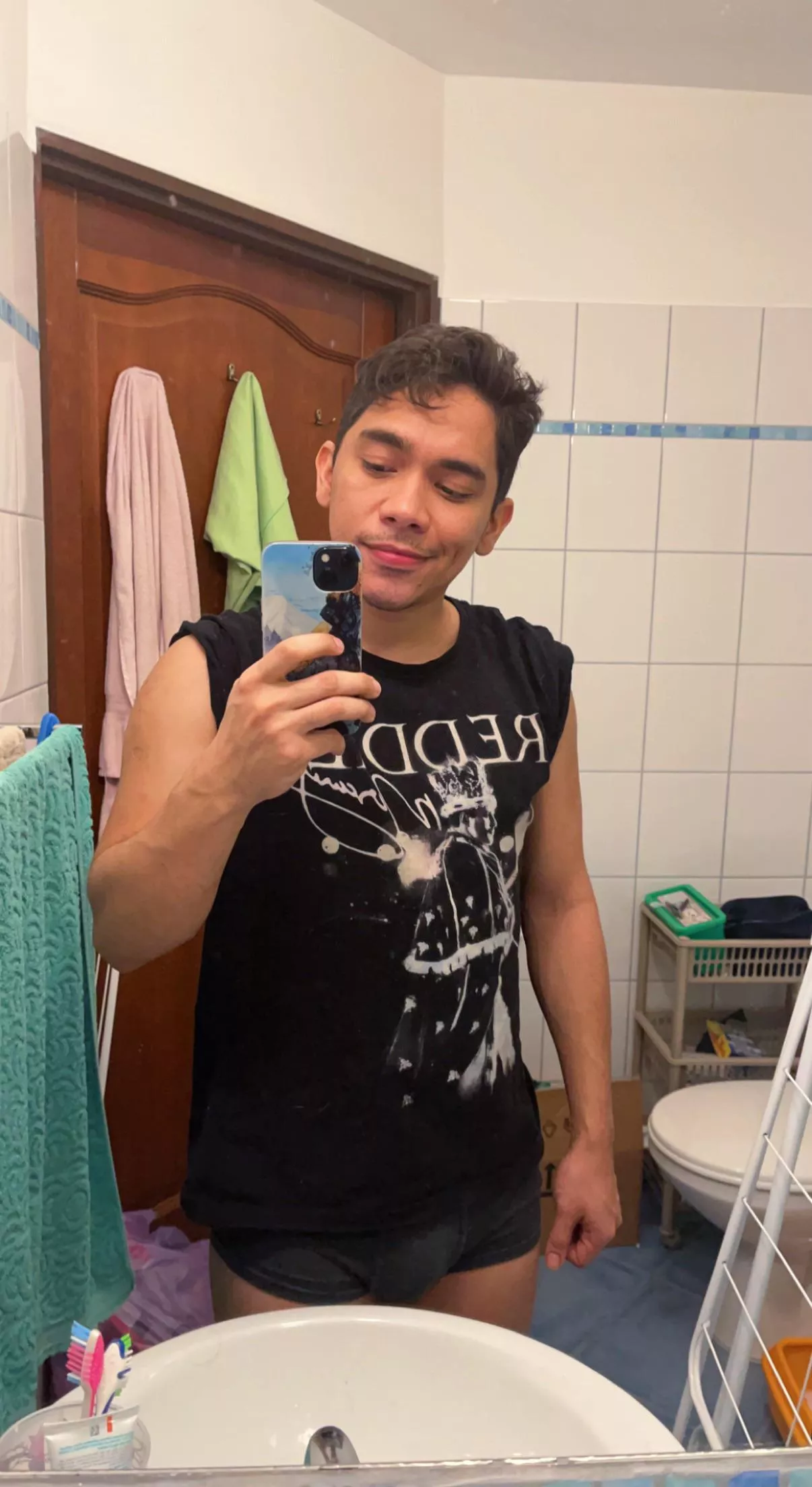 Quick selfie before going heading to bed