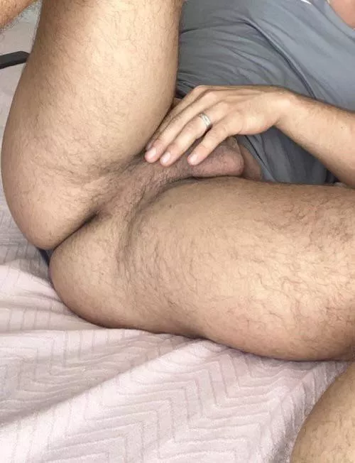 Really turning me on getting pics of my husband on a customers bed