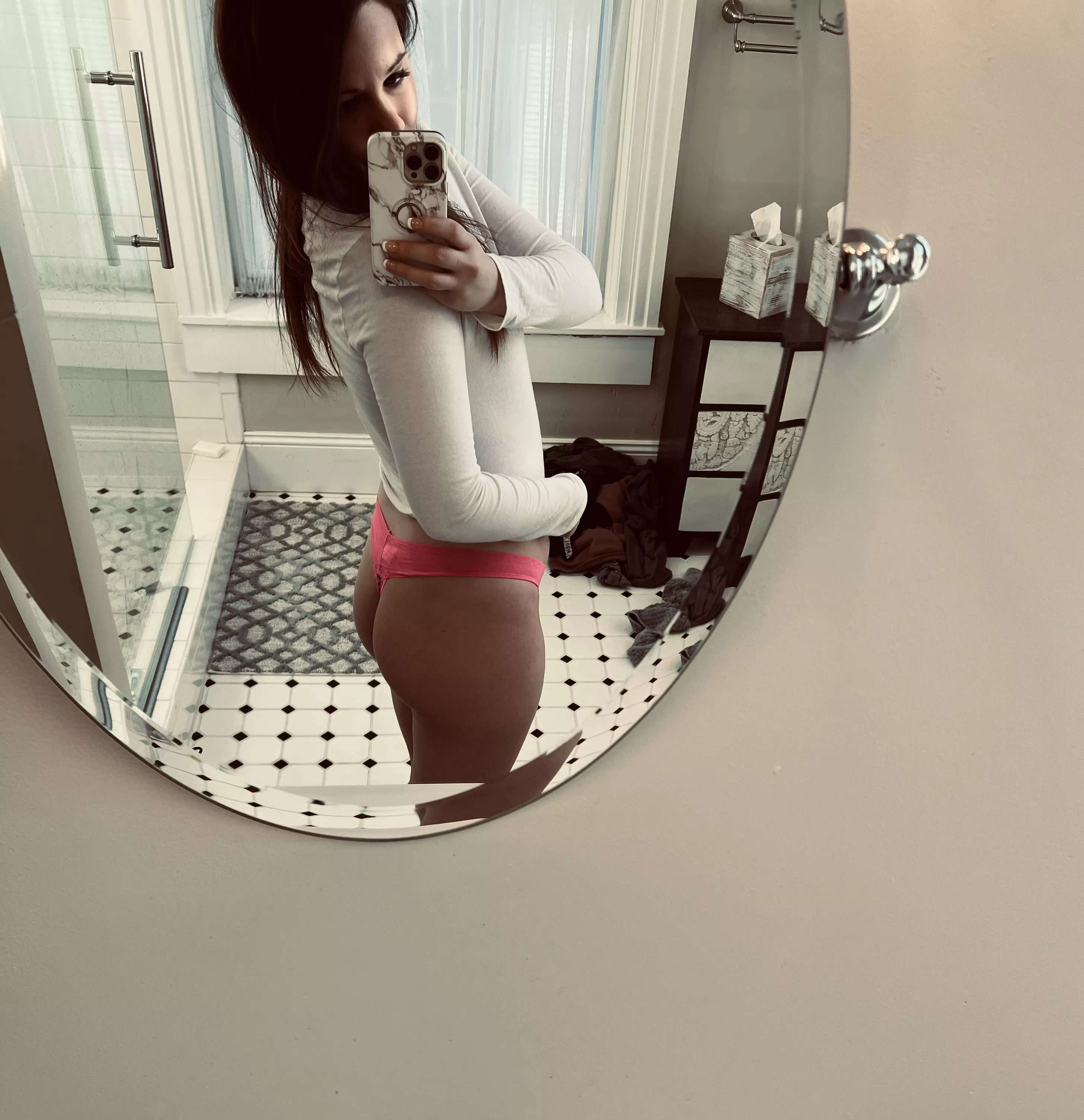 S elling] let me take care of you...😏😉 I OFFER...CUSTOMS🖤LIVE SEXTING🖤PREMADES🖤GIRLFRIEND EXERIENCE🖤PANTIES& MORE! K!K: NovahKnight SNAPCHAT: novvahknight TEL: novahknight1005 🖤😏