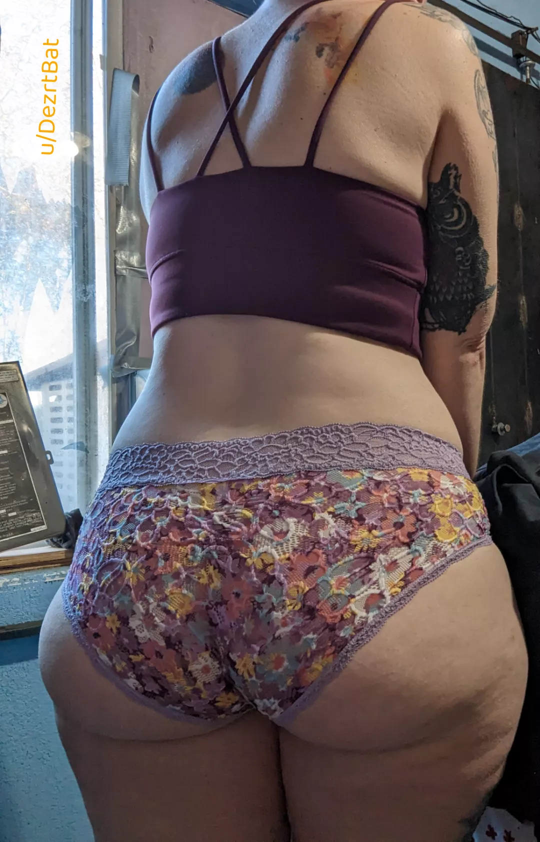 [selling] Tons of colors, patterns, and styles to choose from! Ask about my February sale 💝