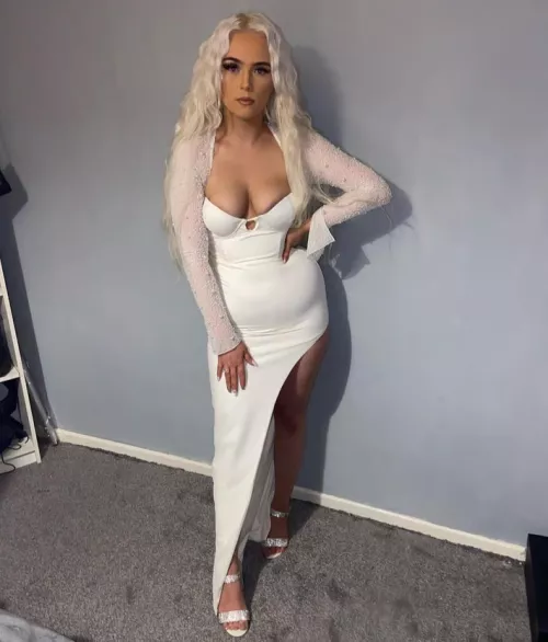 Single mum still loves going out partying