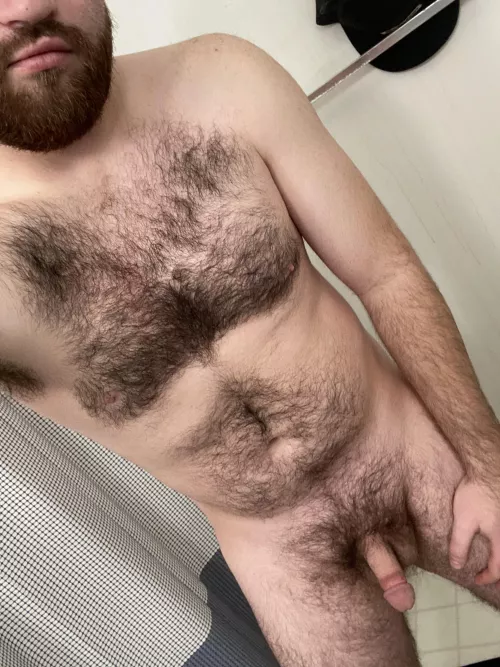 There is a little muscle under this hair and blubber 🙃