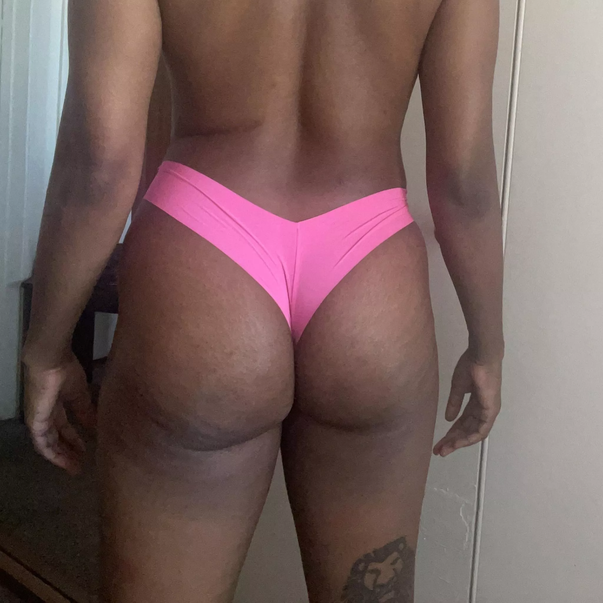 Want to smell my scent?[Selling] [US] [F]