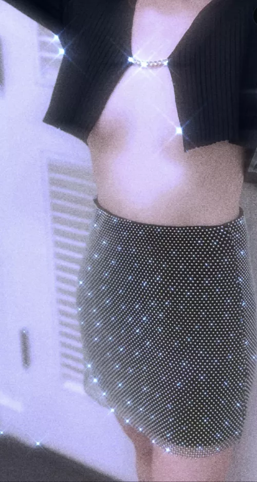 What size tits for her bimbo process?