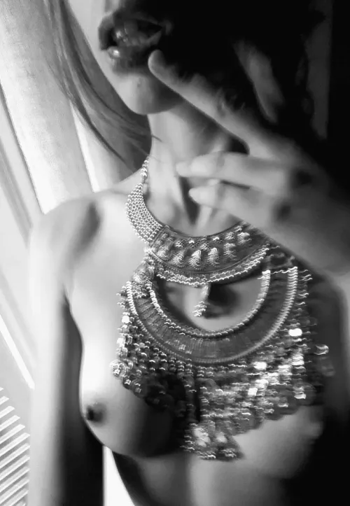 🔥 your miss is back with explicit content 🔥 everything in bio