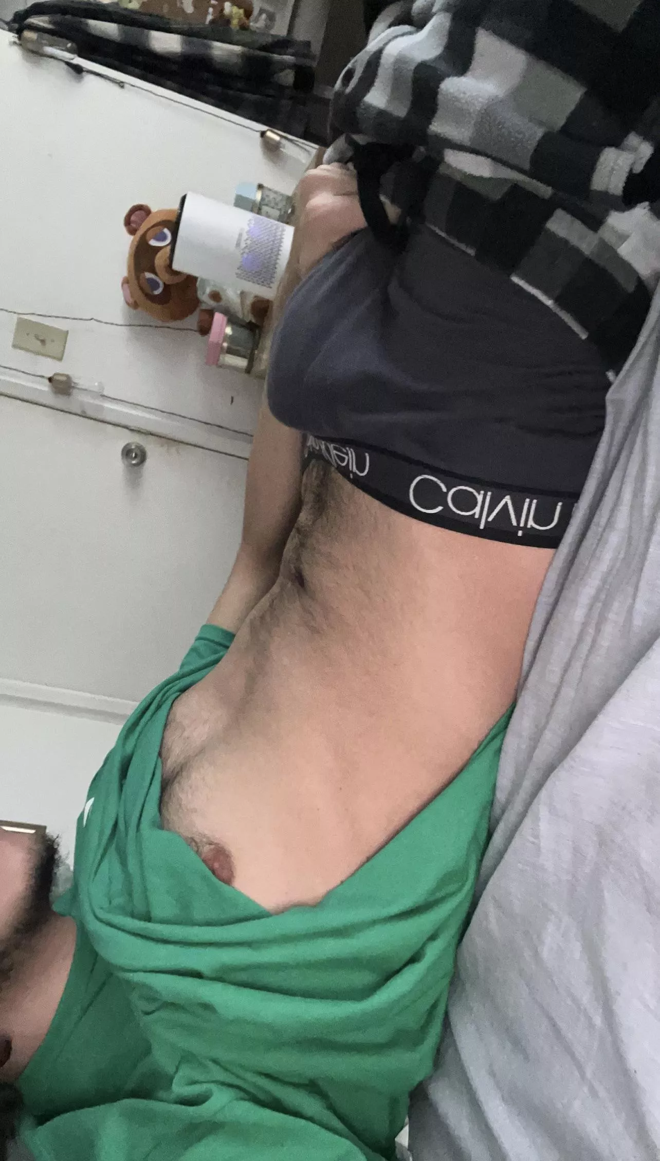 19m hot latino horny bro looking to jerk with fit guys @dvsn6969