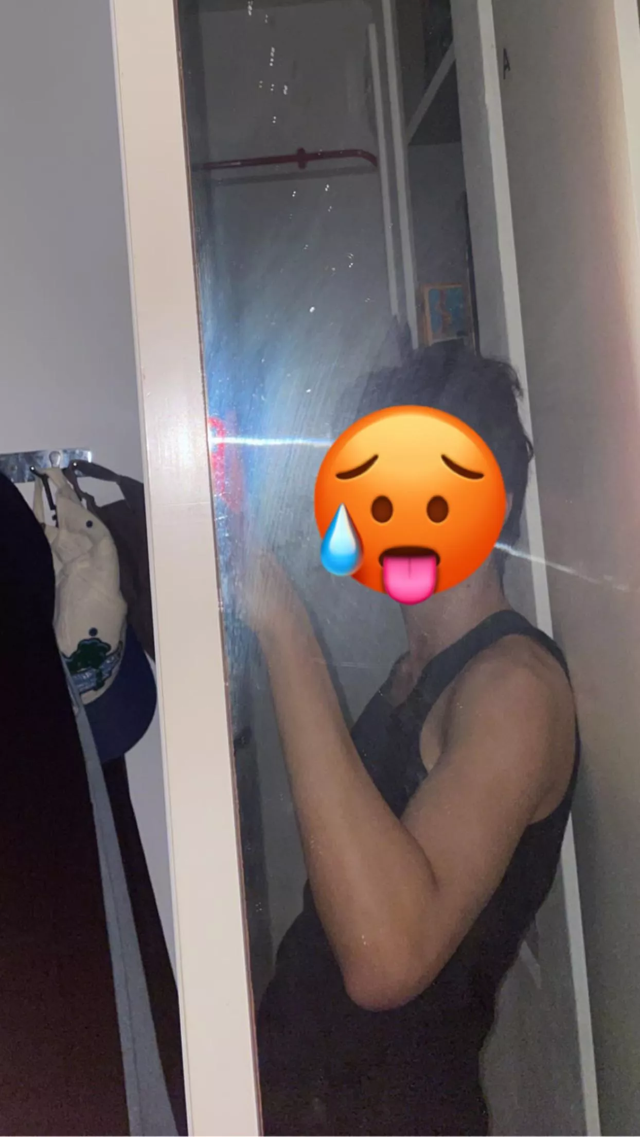 22 asian bottom riding an 8 incher. Hmu with face. Sc: smoothuniboy