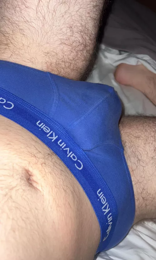 22M WFH today and horny af. Help me get off before my meeting briefs+++++ 30-40+++ verbal++ snap:slimmy_jimm2004