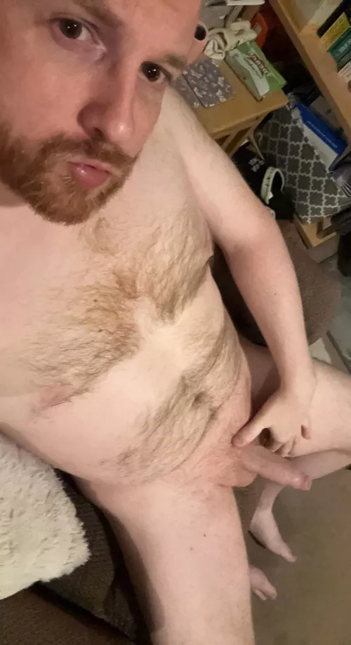 39 U.K. hairy uncut married dad. SC: Terraxen