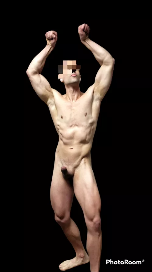 Anyone like Small and Muscular?