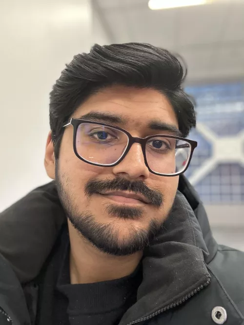 Anyone wanna chat? I’m quite bored