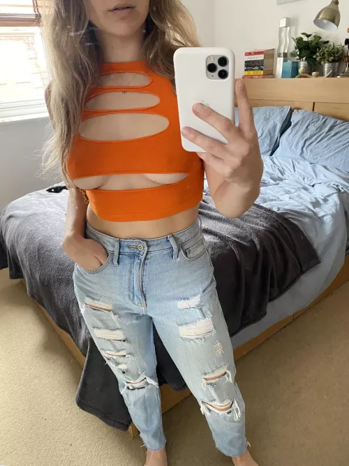 Can't believe my friend didn't want this top anymore...