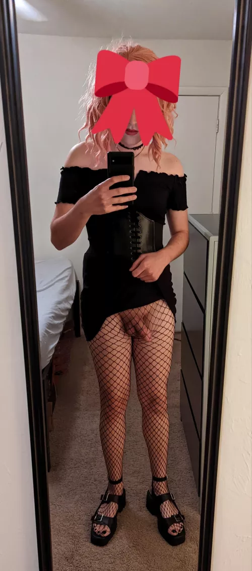 Caught something in my fishnets 😈