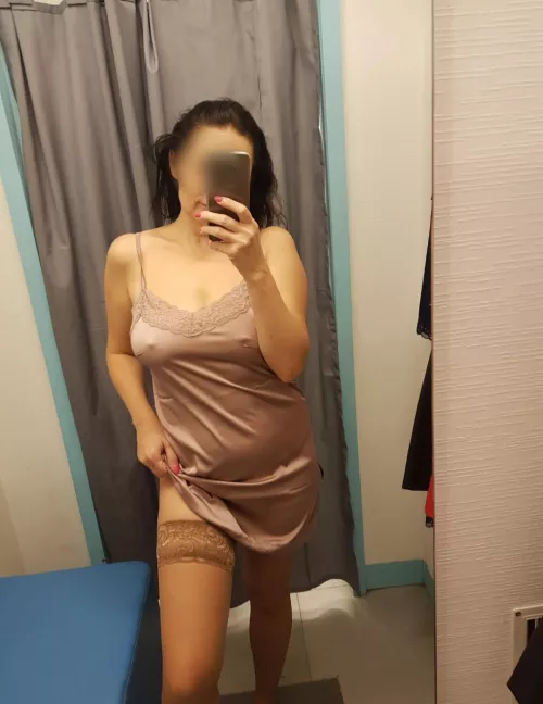 Do you think this nightie suits me well?