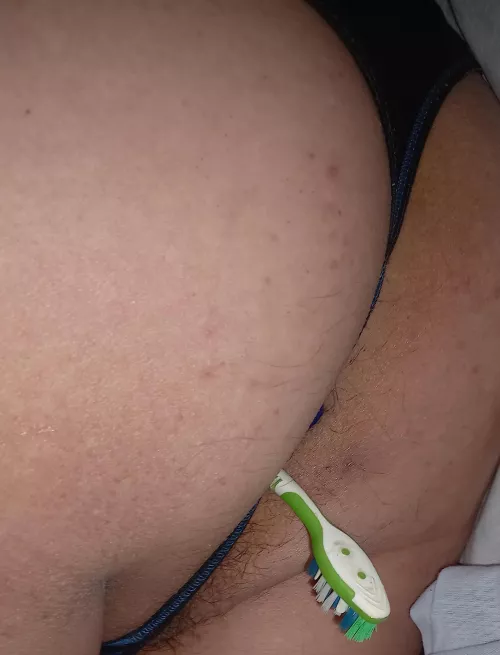 don't forget to brush your teeth