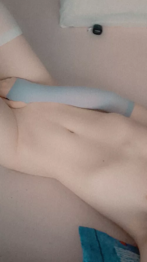 Dont know any good poses to try 😭