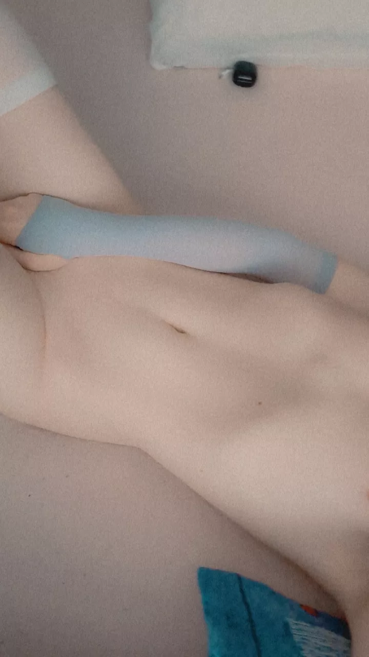 Dont know any good poses to try 😭