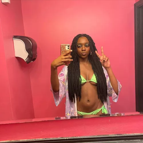 First day of work, how do I look?