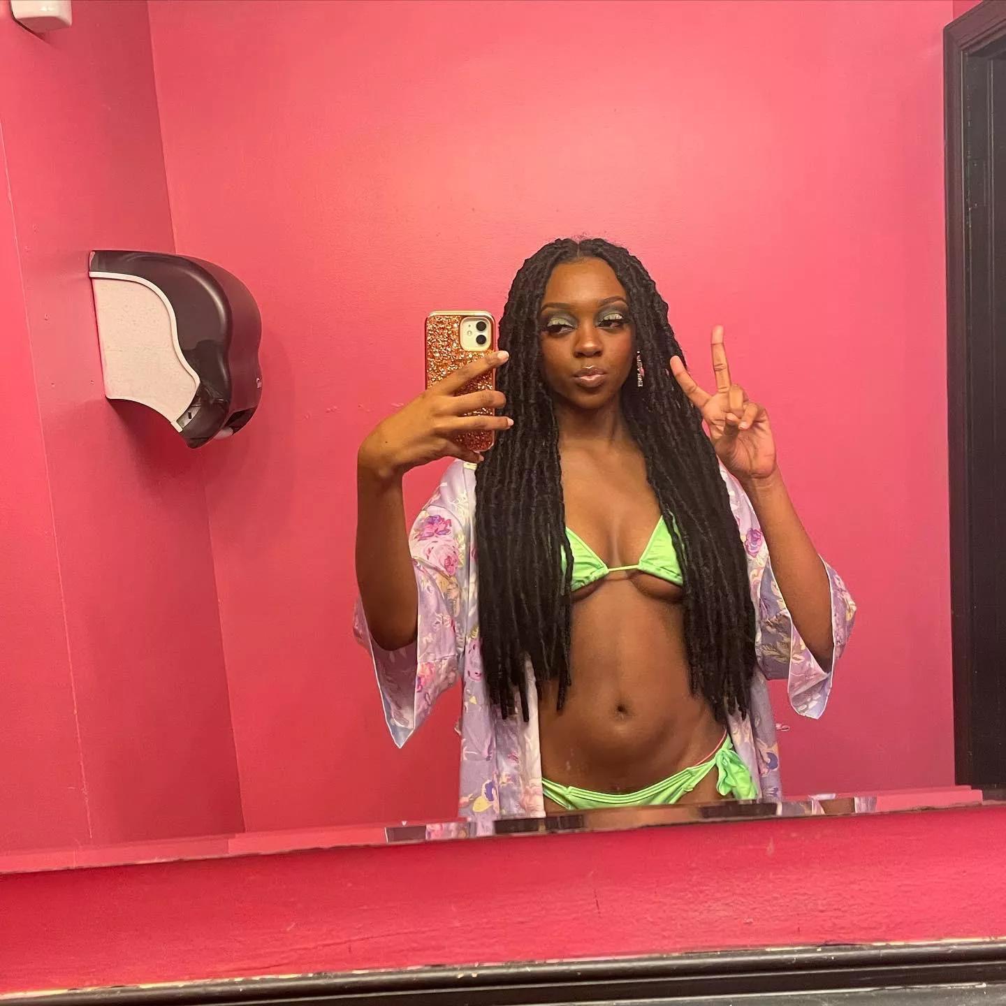 First day of work, how do I look?