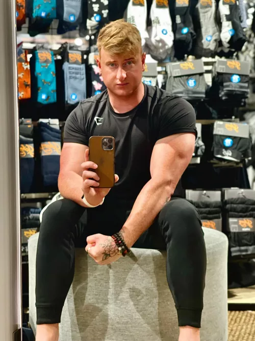 First post and new here lol 😂