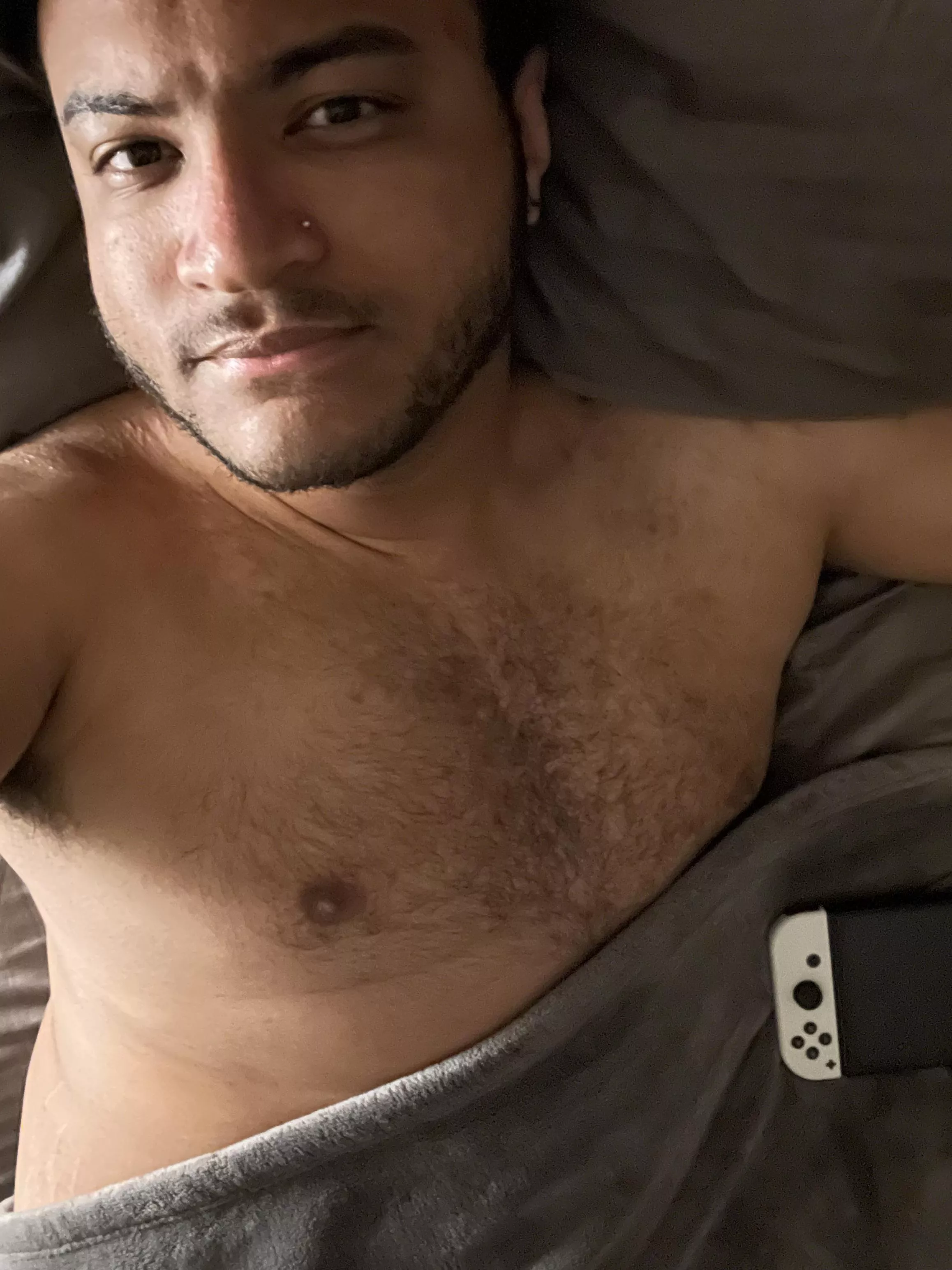 Gonna play a little bit of Fire Emblem before bed. Goodnight friends ☺️