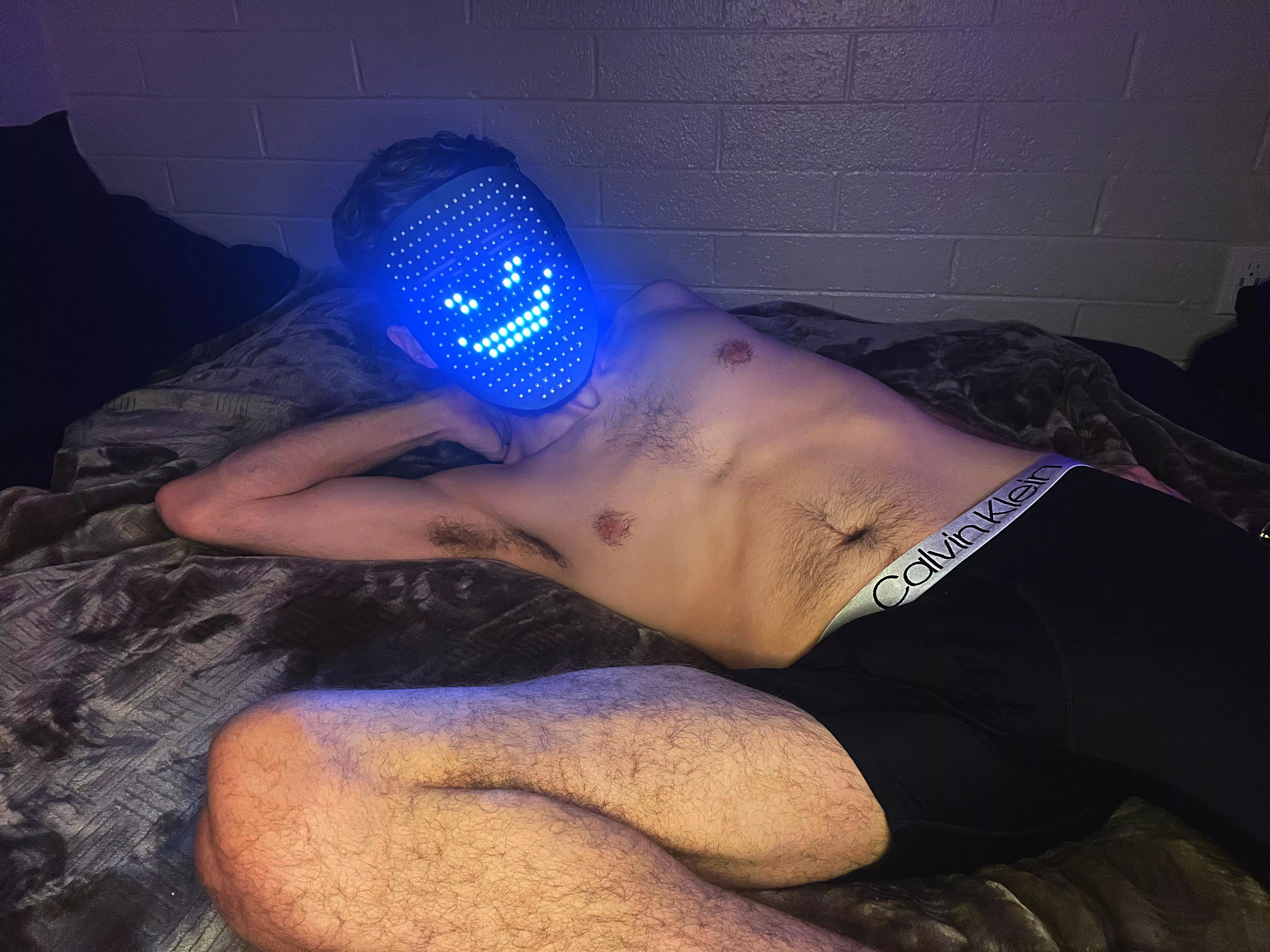 Hairy and Hard😉🍆