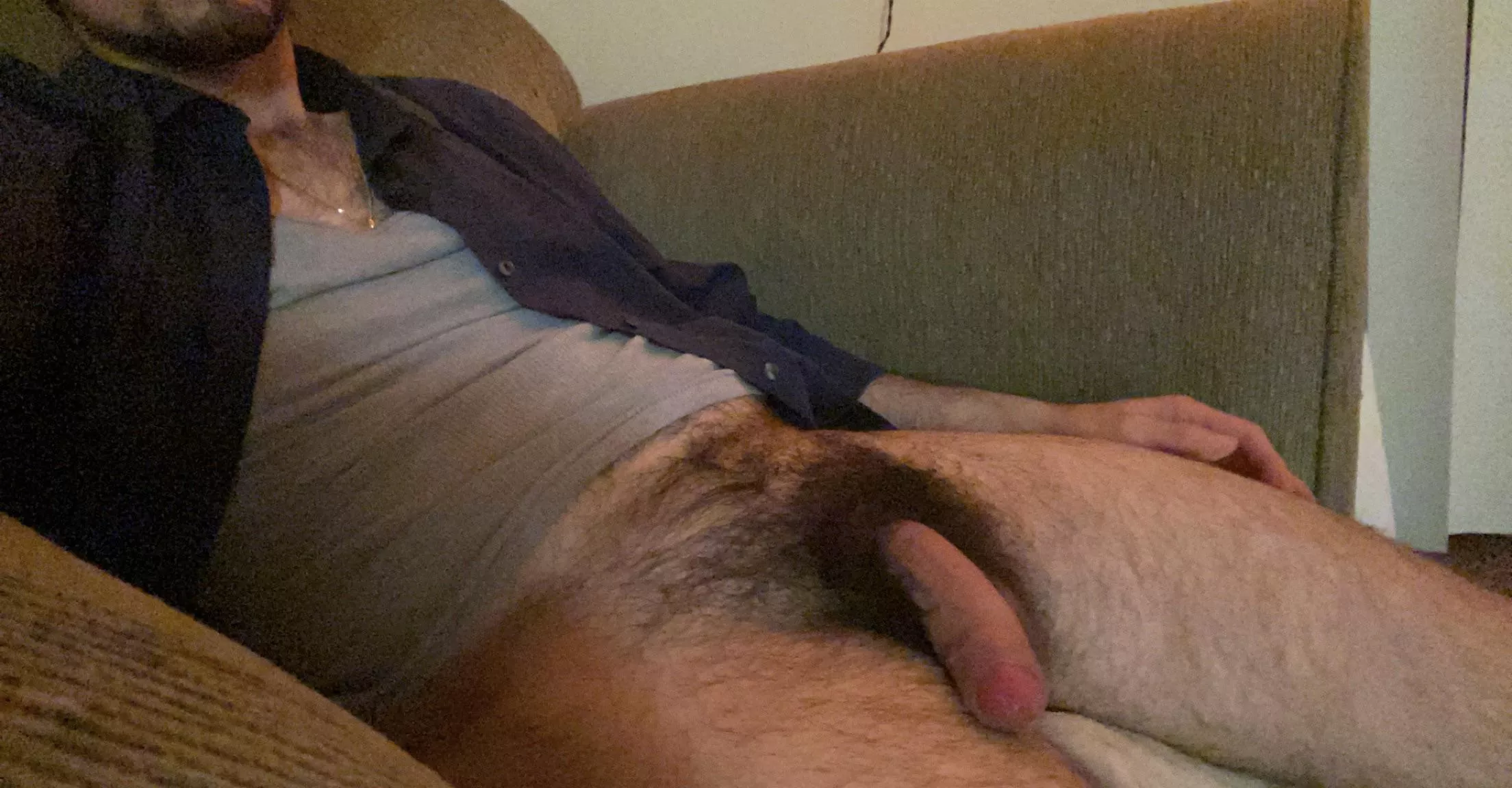 Hope my bush isn’t too big for you bro (25)