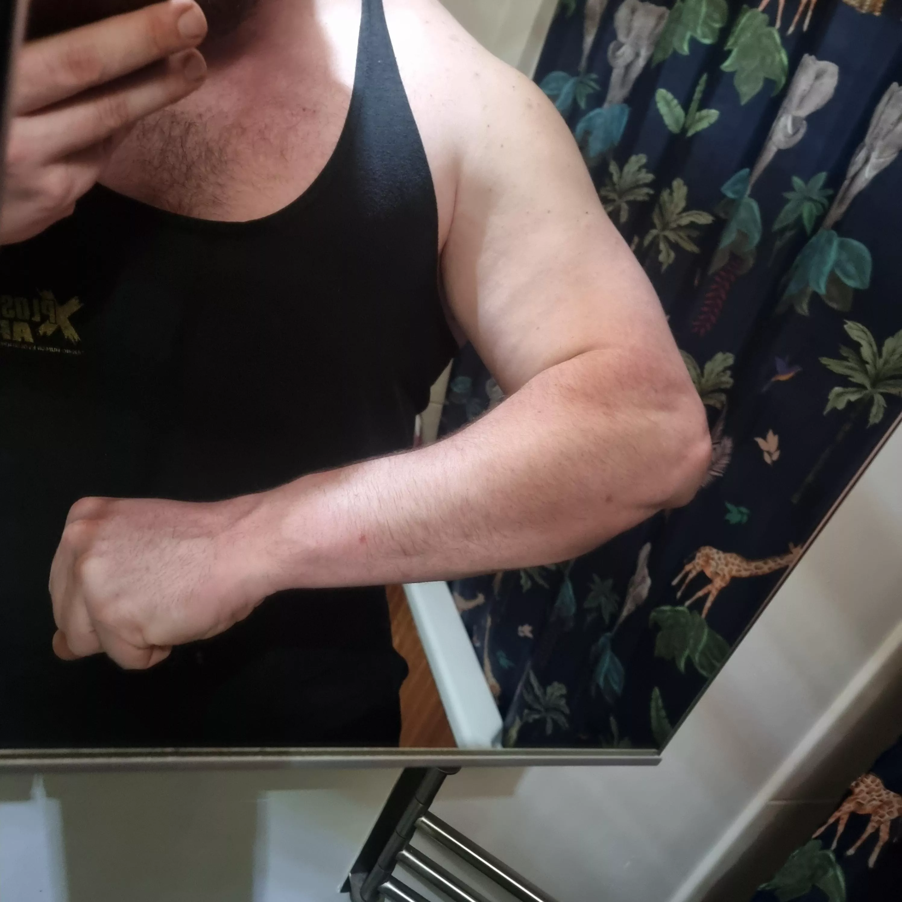 I cleaned my mirror extra extra hard for you, hope you like this one x