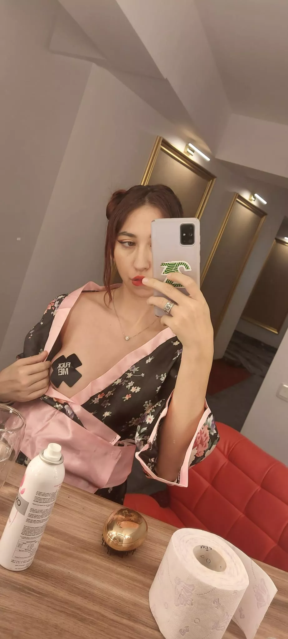 I hope my tits can make your day 😜