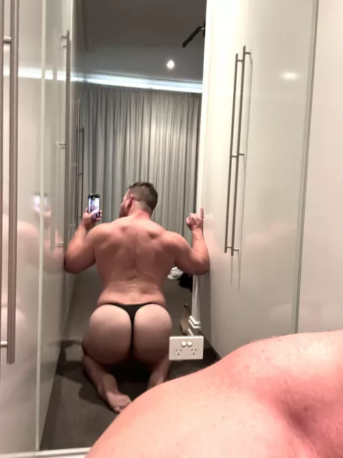 I love thongs. That’s all. 😂