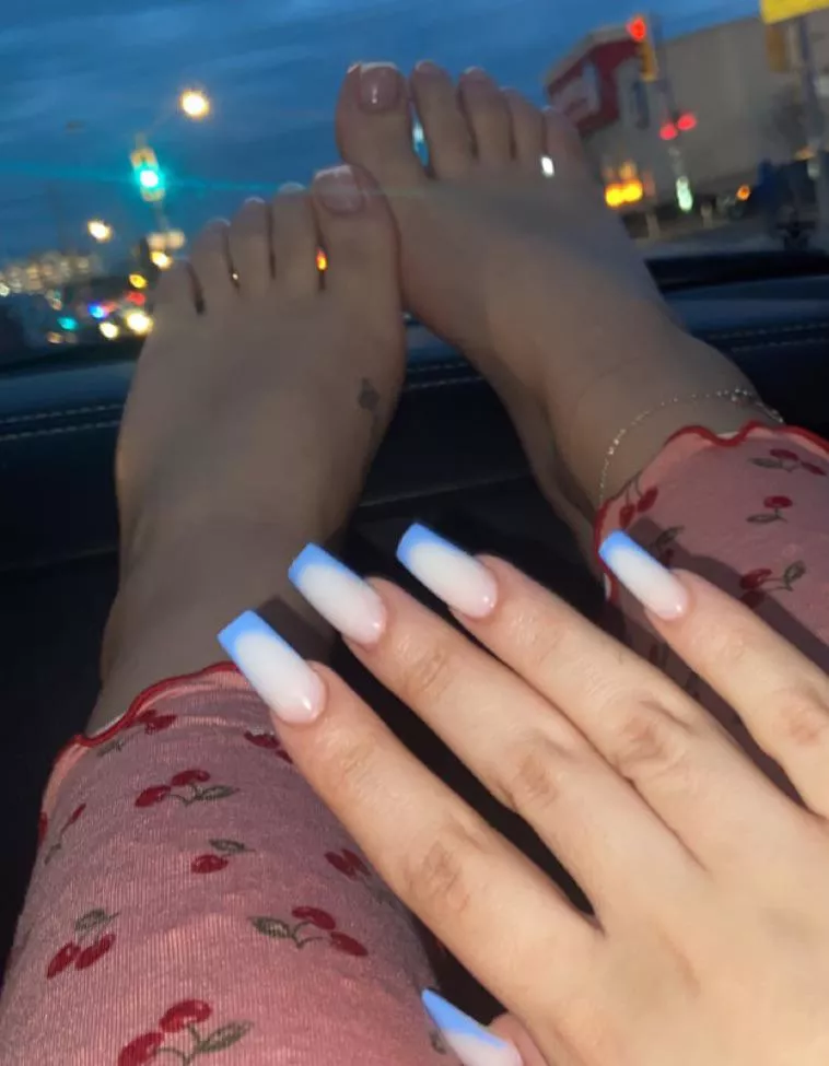 I need a nice foot massage😋