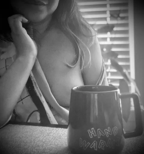 It’s a grey, cold and rainy Friday here. Would you be my hand warmer?