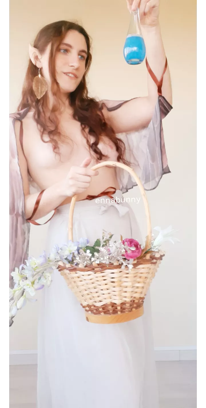 just done picking uo Herbs for my potions [Enby]