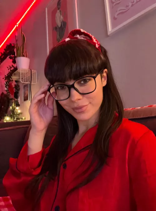 Lemme smoke before I suck you