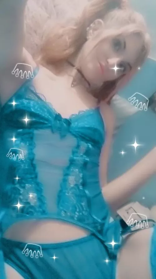 let me be your cam whore