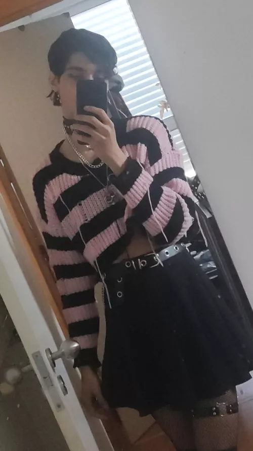 Long time lurker and first time poster. Hello everone ^^