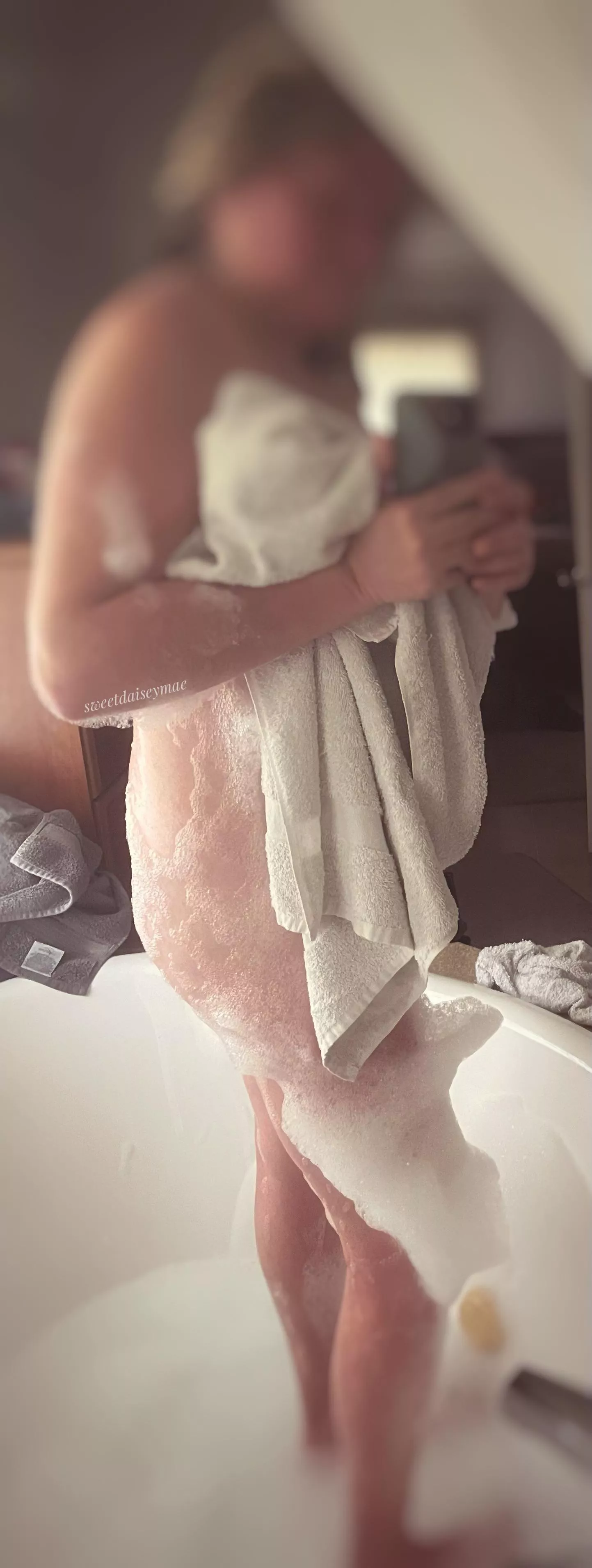 Meet me at midnight…