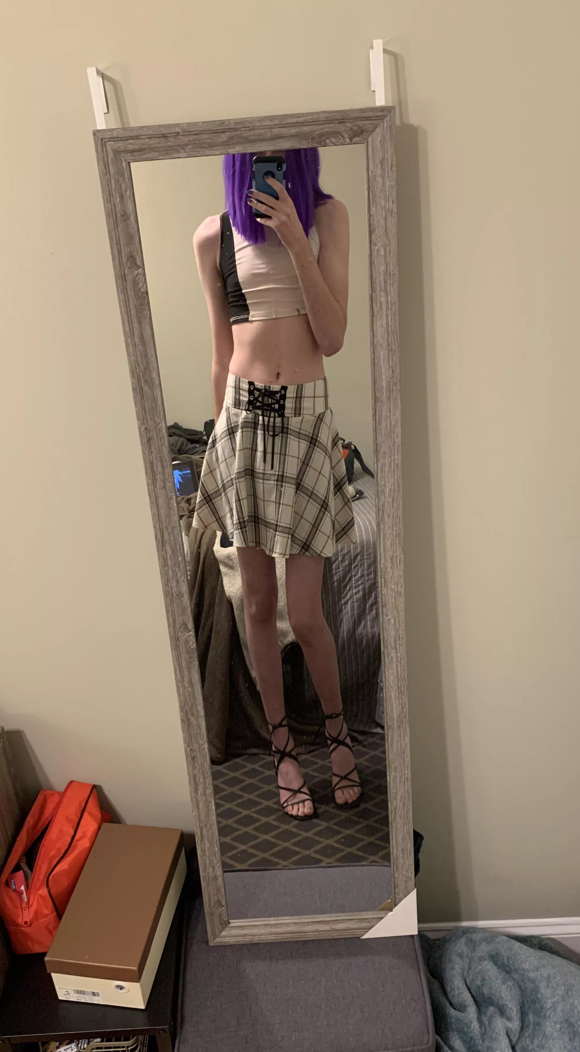 New fit! Loving my new heels :)