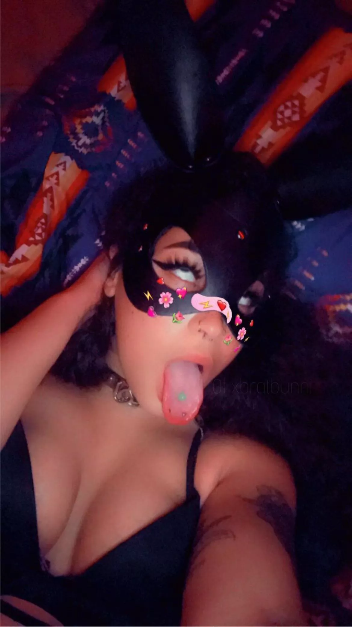 Older pic from when I first got this mask but too cute not to post ❤️🐇