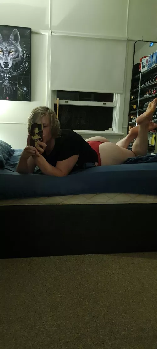 Red is such a sexy colour