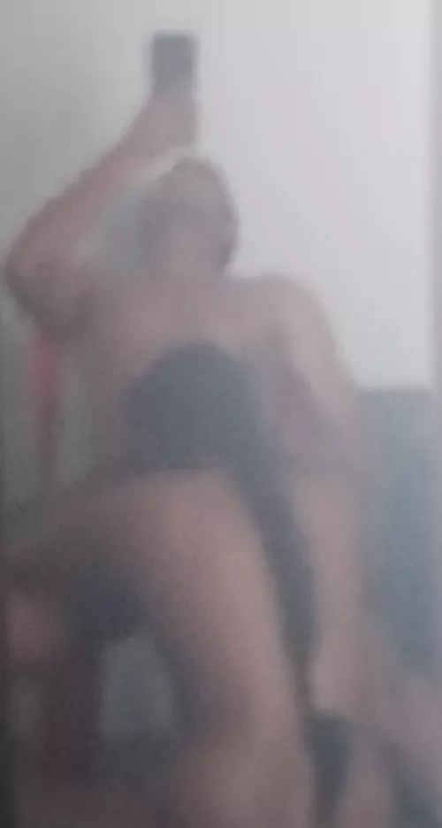 She gives me a sloppy & deepthroat blowjob to boost me after a long tiring day 🥵🥵💦💦