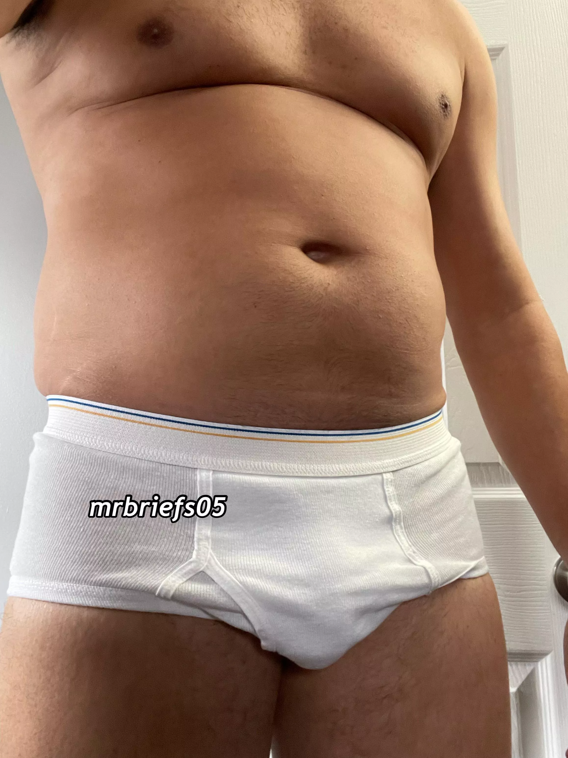 Some Bright Whites For A Gloomy FTL Friday…d18 Age 46