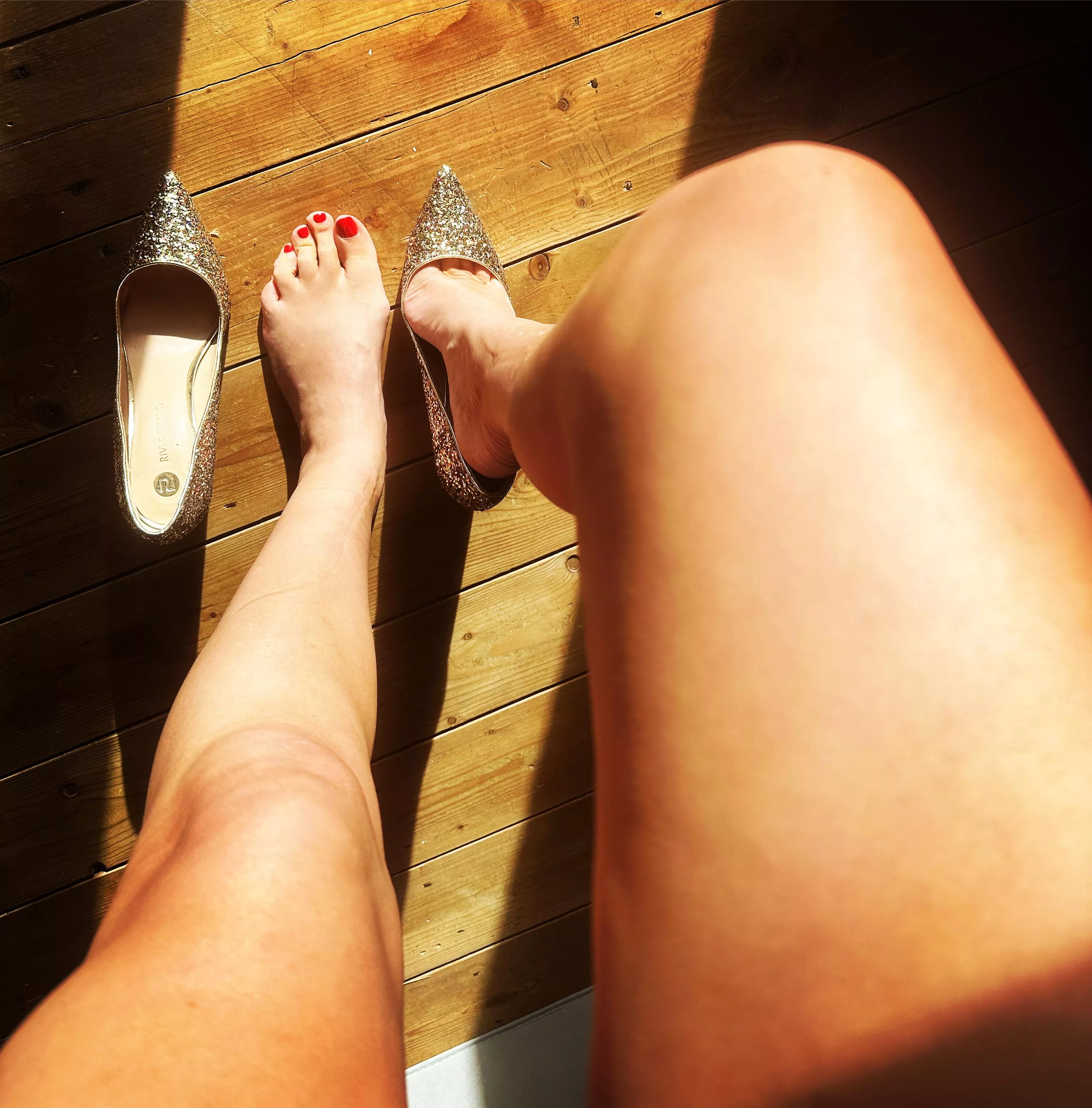 Tanned legs?