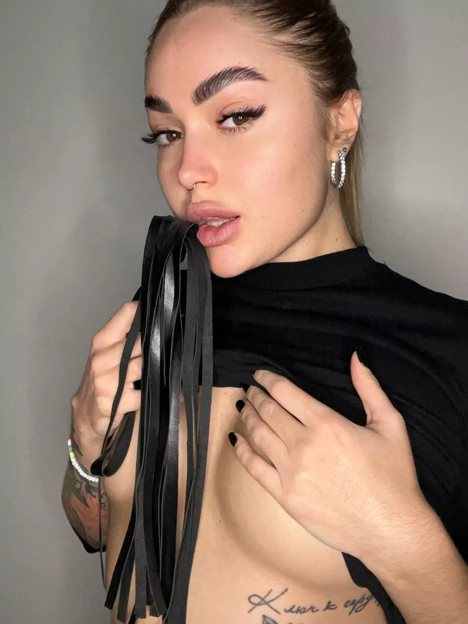 Tell me about your most intimate zones, I want to own your body and your soul