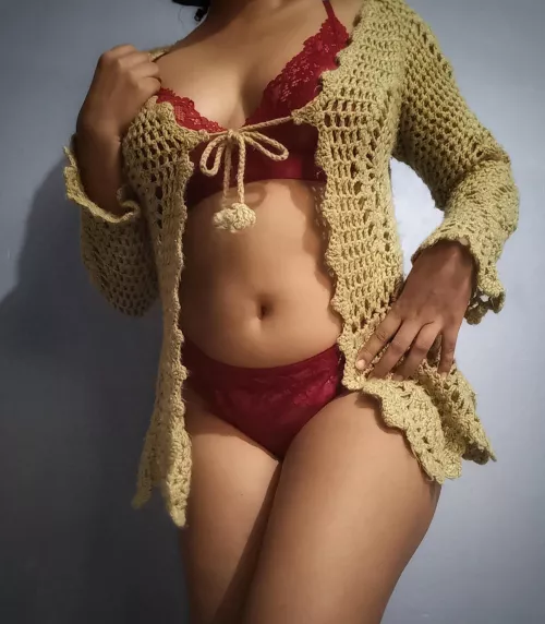 Where are the guys who want to be treated with a lot of love? [domme]